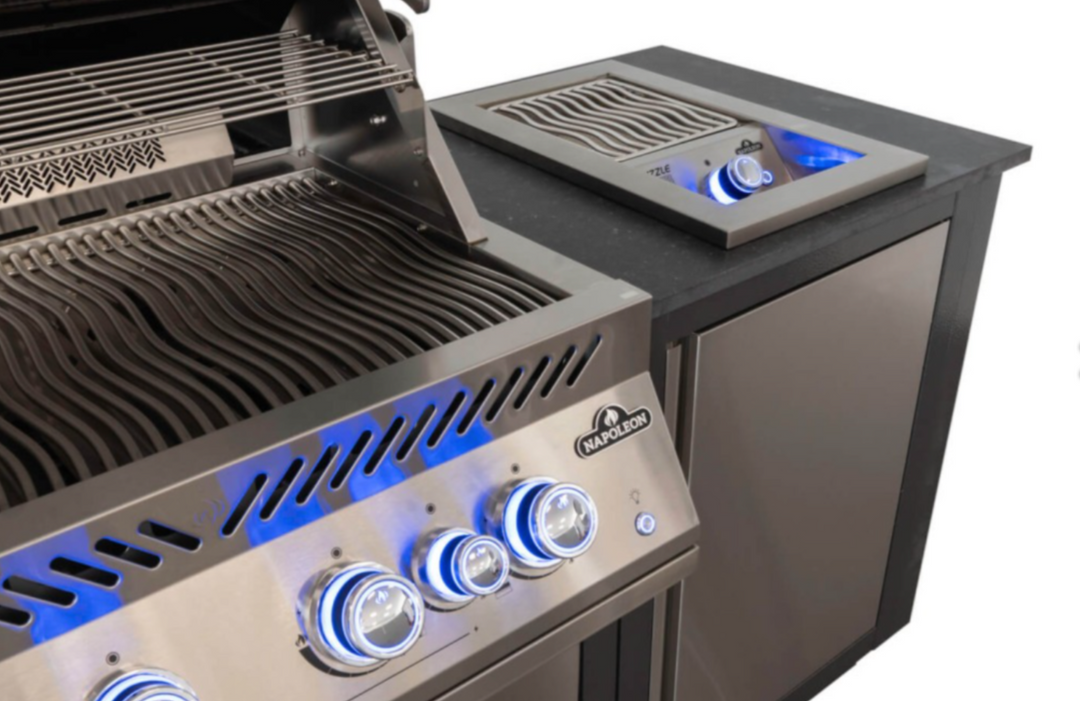 OASIS™ 105 Outdoor Kitchen 700 Series 32-inch