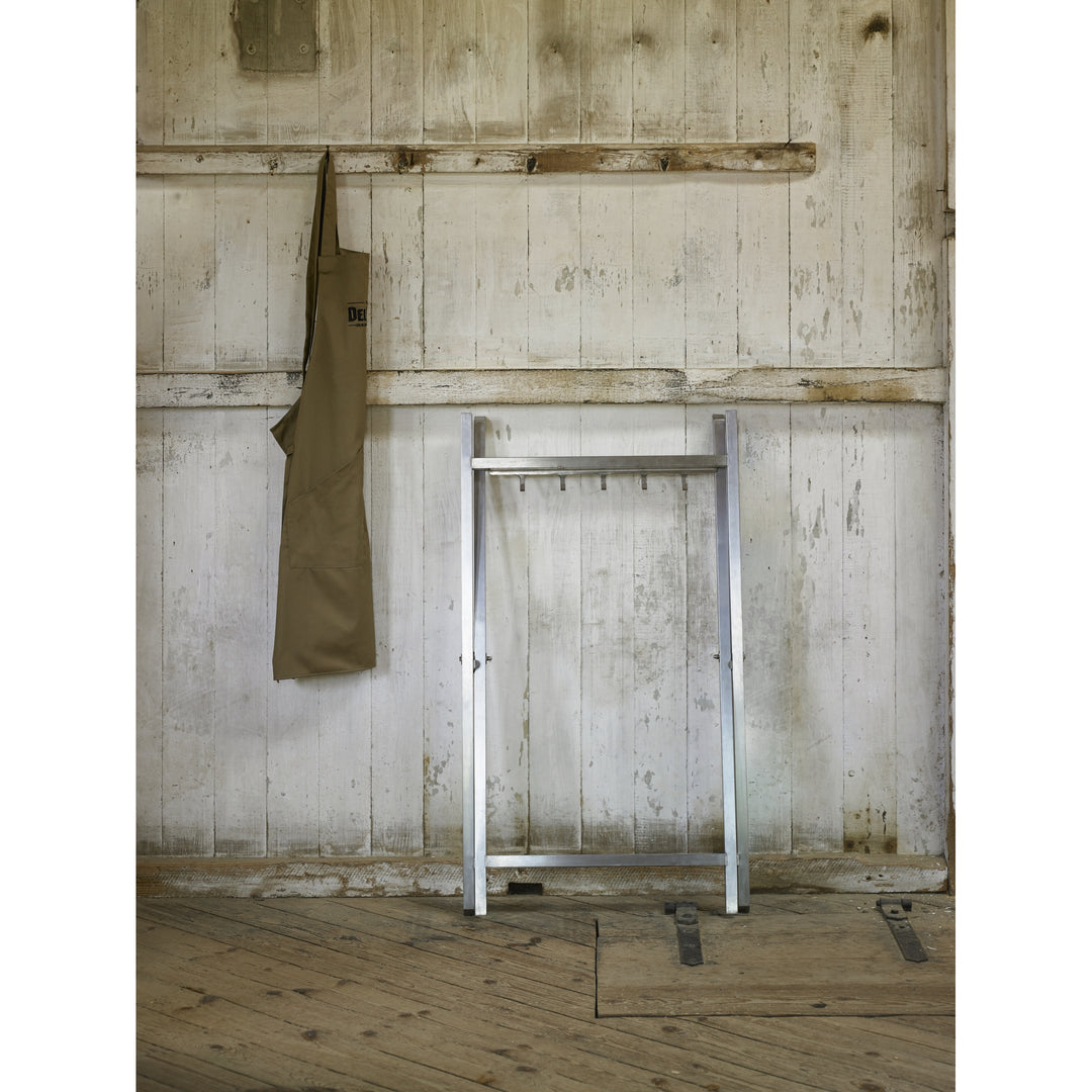 At AOS Kitchens we thrive on helping outdoor cooking enthusiasts through the whole process of designing and creating their amazing outdoor kitchens. If your passion is alfresco dining, you can't beat our range of gas and charcoal bbqs, pizza ovens and outdoor kitchen units. Extend your outdoor living and entertaining space with an outdoor kitchen. Complement your outdoor living area and give yourself the ultimate dream BBQ and patio dining area.