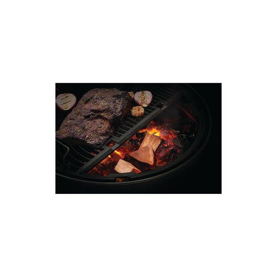 At AOS Kitchens we thrive on helping outdoor cooking enthusiasts through the whole process of designing and creating their amazing outdoor kitchens. If your passion is alfresco dining, you can't beat our range of gas and charcoal bbqs, pizza ovens and outdoor kitchen units. Extend your outdoor living and entertaining space with an outdoor kitchen. Complement your outdoor living area and give yourself the ultimate dream BBQ and patio dining area.