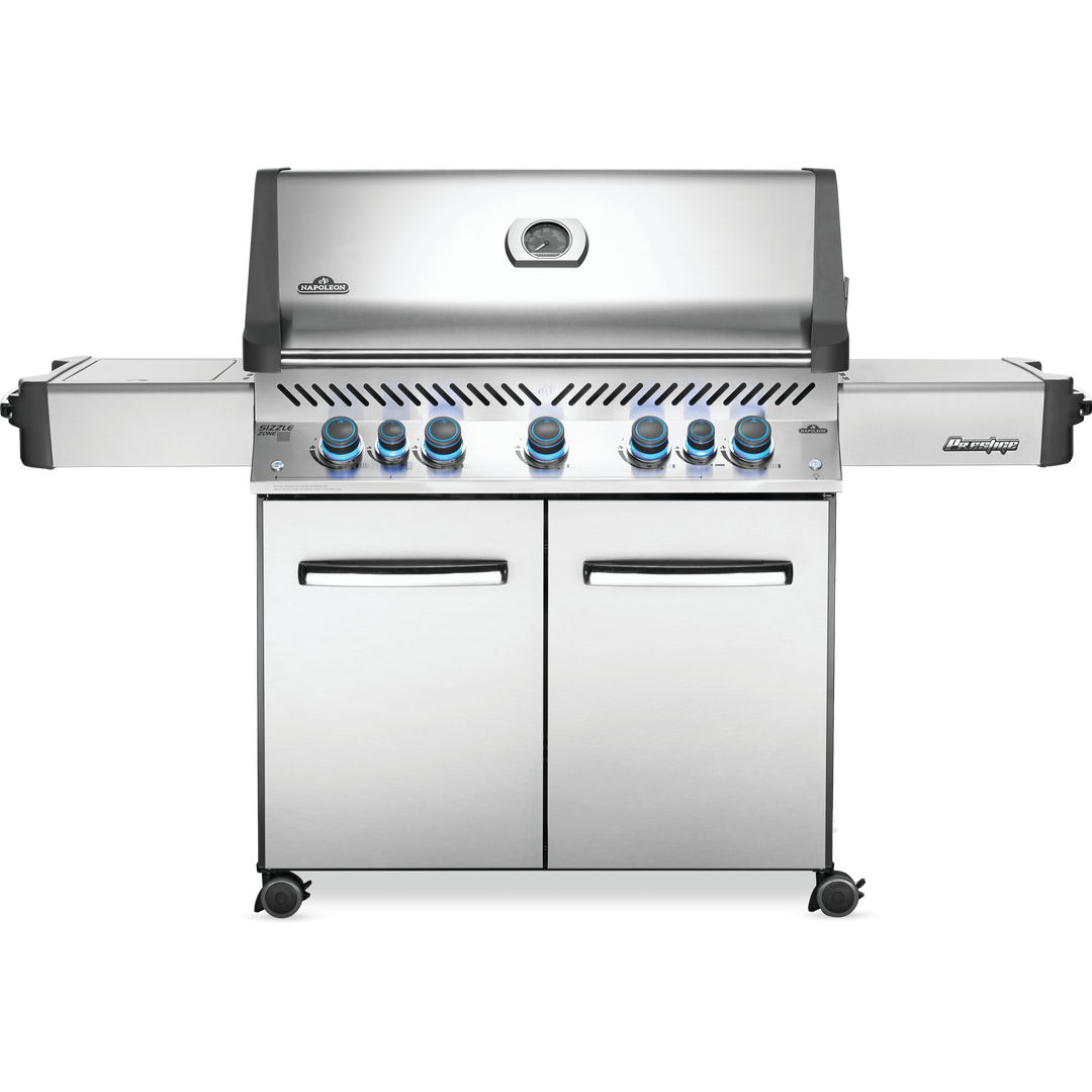 At AOS Kitchens we thrive on helping outdoor cooking enthusiasts through the whole process of designing and creating their amazing outdoor kitchens. If your passion is alfresco dining, you can't beat our range of gas and charcoal bbqs, pizza ovens and outdoor kitchen units. Extend your outdoor living and entertaining space with an outdoor kitchen. Complement your outdoor living area and give yourself the ultimate dream BBQ and patio dining area.