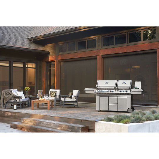 At AOS Kitchens we thrive on helping outdoor cooking enthusiasts through the whole process of designing and creating their amazing outdoor kitchens. If your passion is alfresco dining, you can't beat our range of gas and charcoal bbqs, pizza ovens and outdoor kitchen units. Extend your outdoor living and entertaining space with an outdoor kitchen. Complement your outdoor living area and give yourself the ultimate dream BBQ and patio dining area.