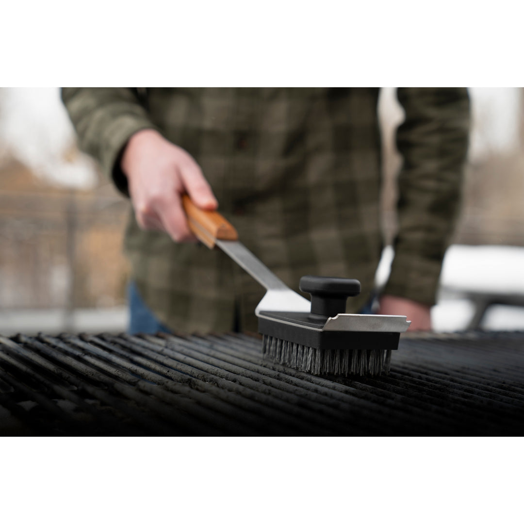 Traeger BBQ Clearning Brush