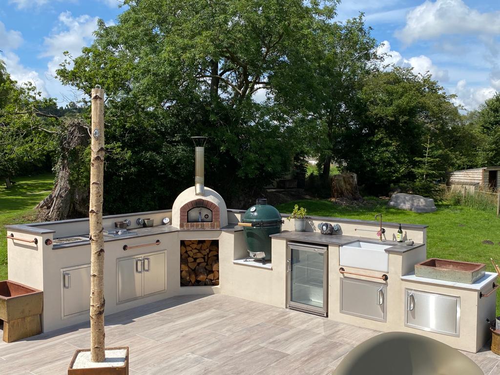 Finished rendered L shaped outdoor kitchen UK